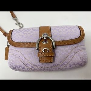 NIB COACH Soho Mini Signature Lilac Wristlet